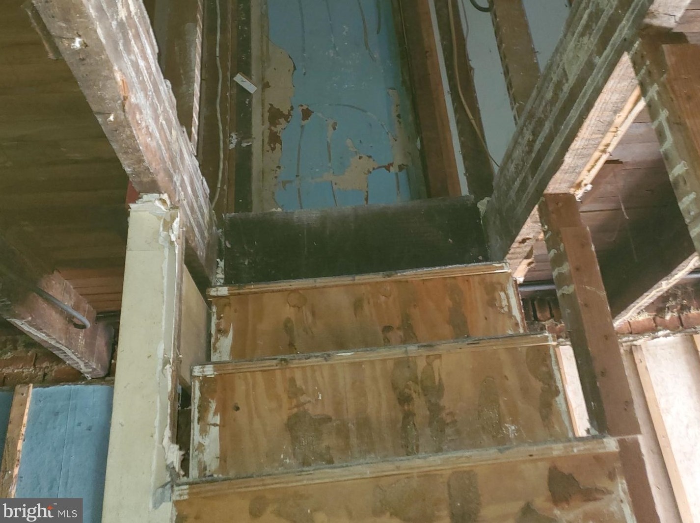 323 Furrow St, Baltimore MD  21223-2850 exterior