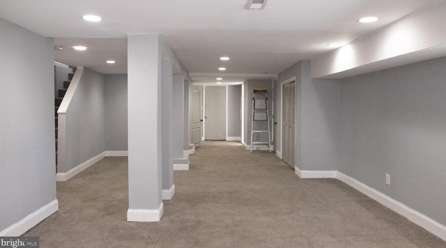 5215 Bosworth Ave, Baltimore MD  21207-6861 exterior