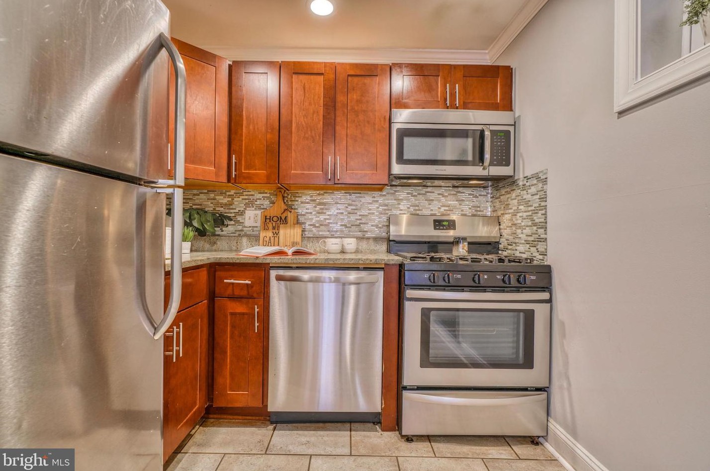 209 Madeira St, Baltimore MD  21231-2623 exterior