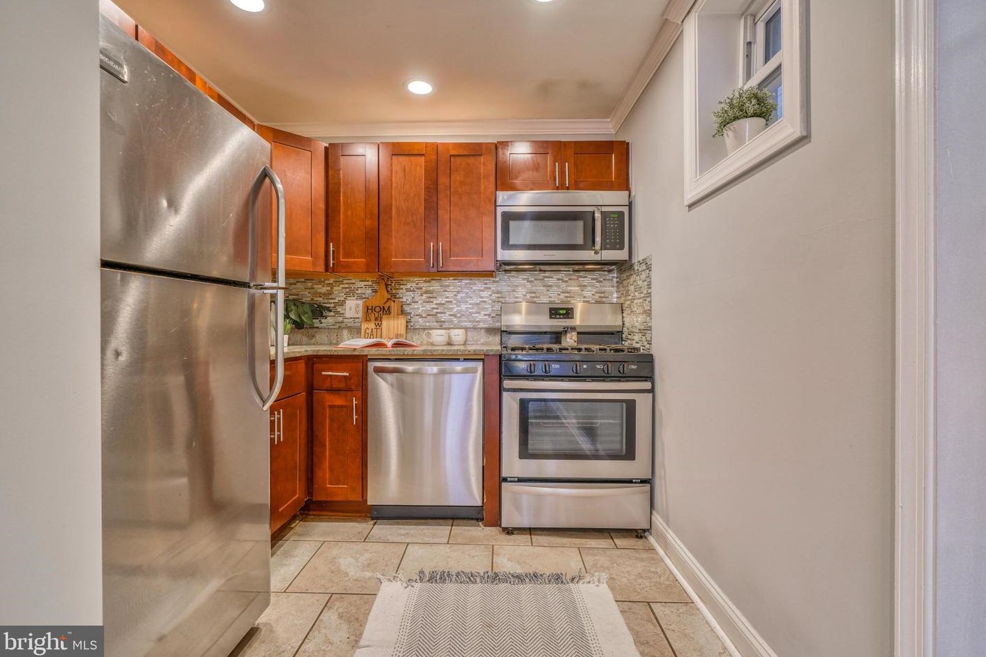 209 Madeira St, Baltimore MD  21231-2623 exterior