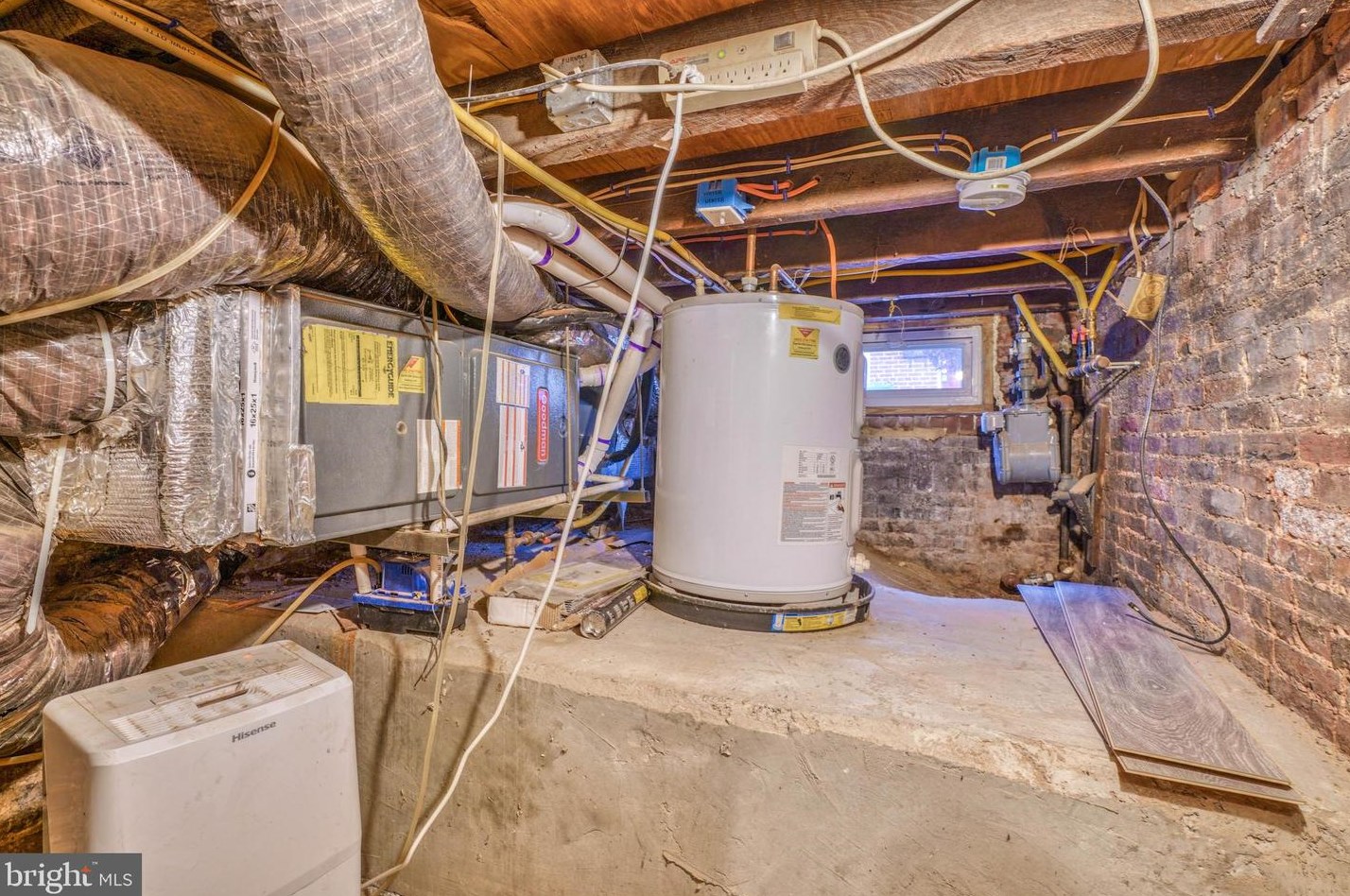 209 Madeira St, Baltimore MD  21231-2623 exterior