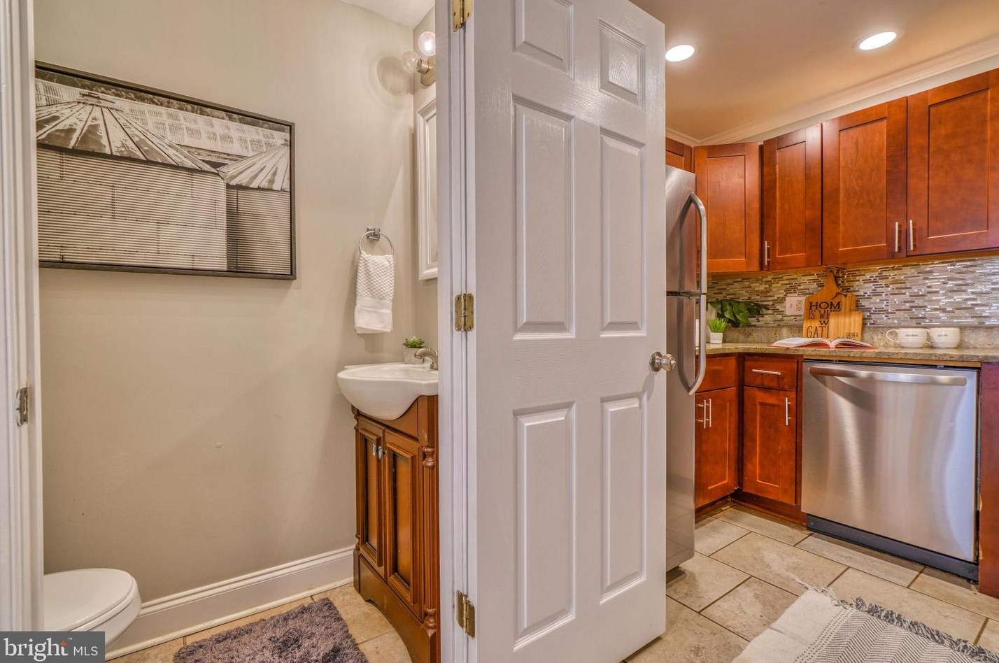 209 Madeira St, Baltimore MD  21231-2623 exterior