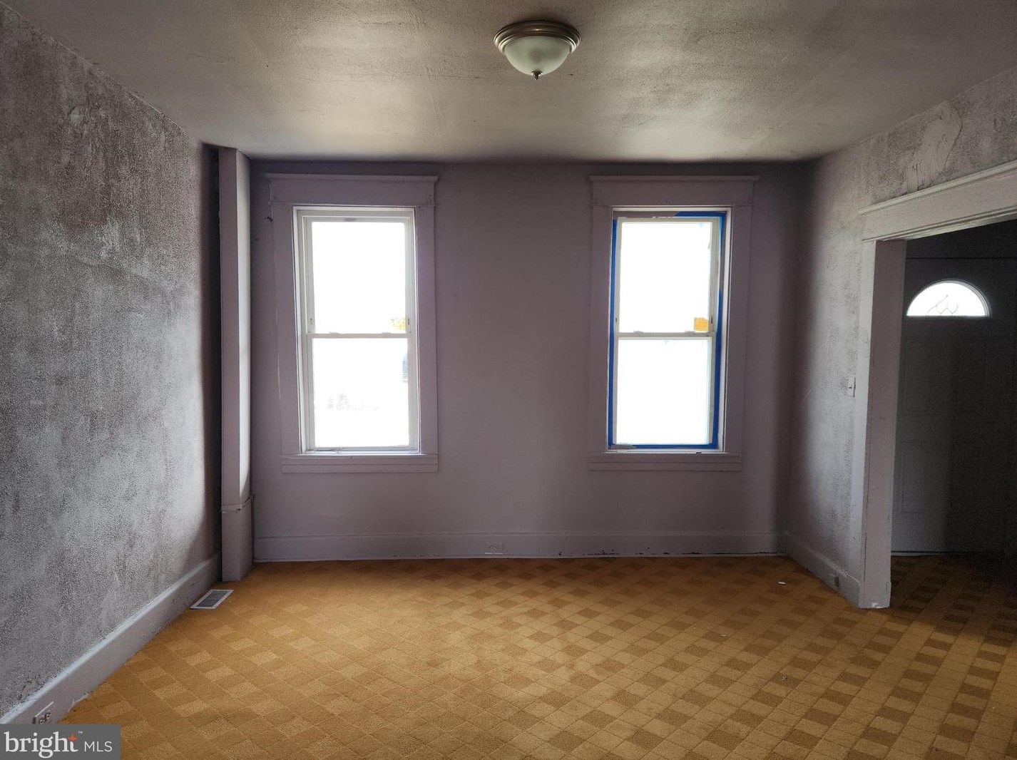 2220 Monroe St, Baltimore MD  21217-1320 exterior