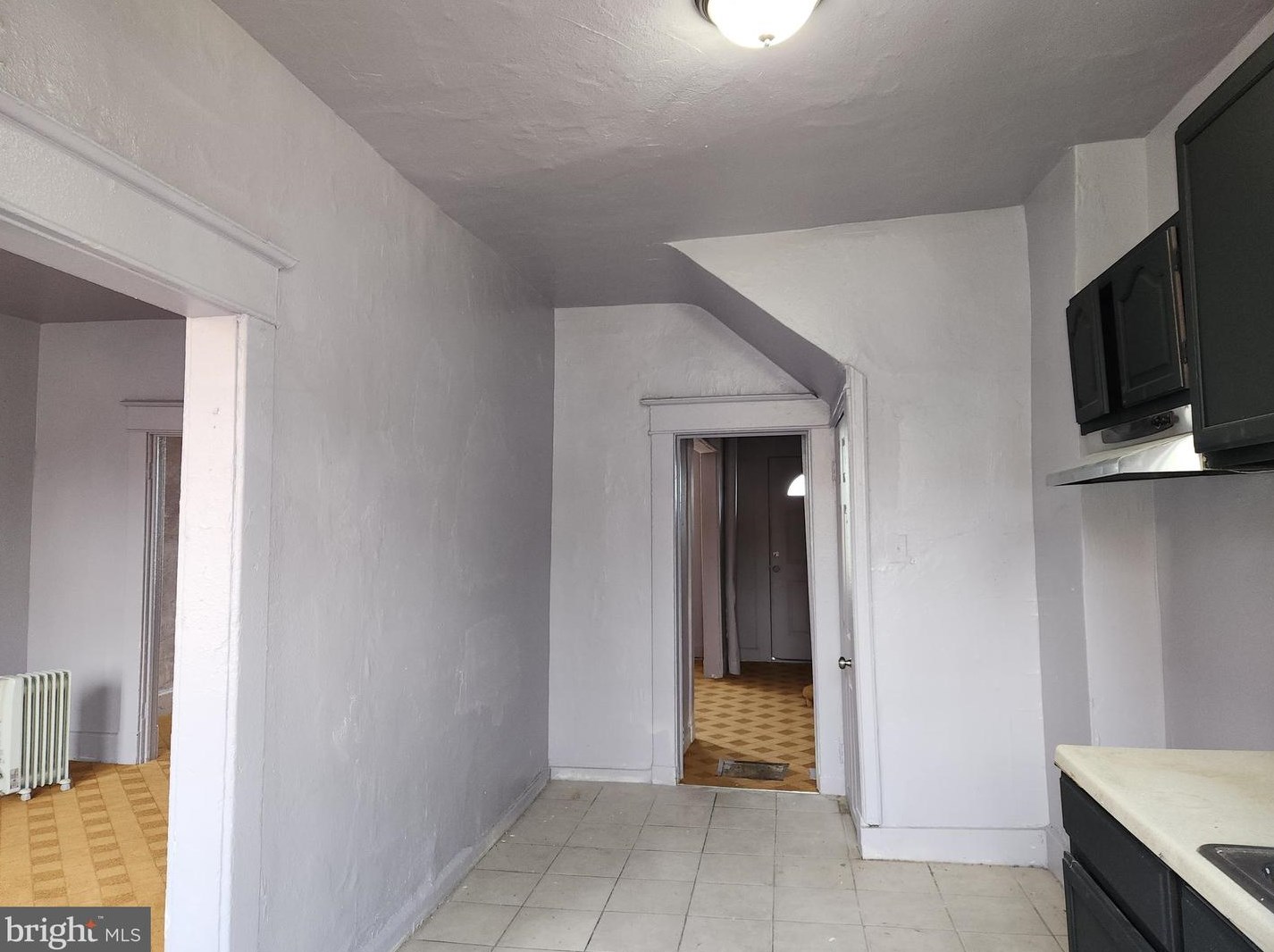 2220 Monroe St, Baltimore MD  21217-1320 exterior
