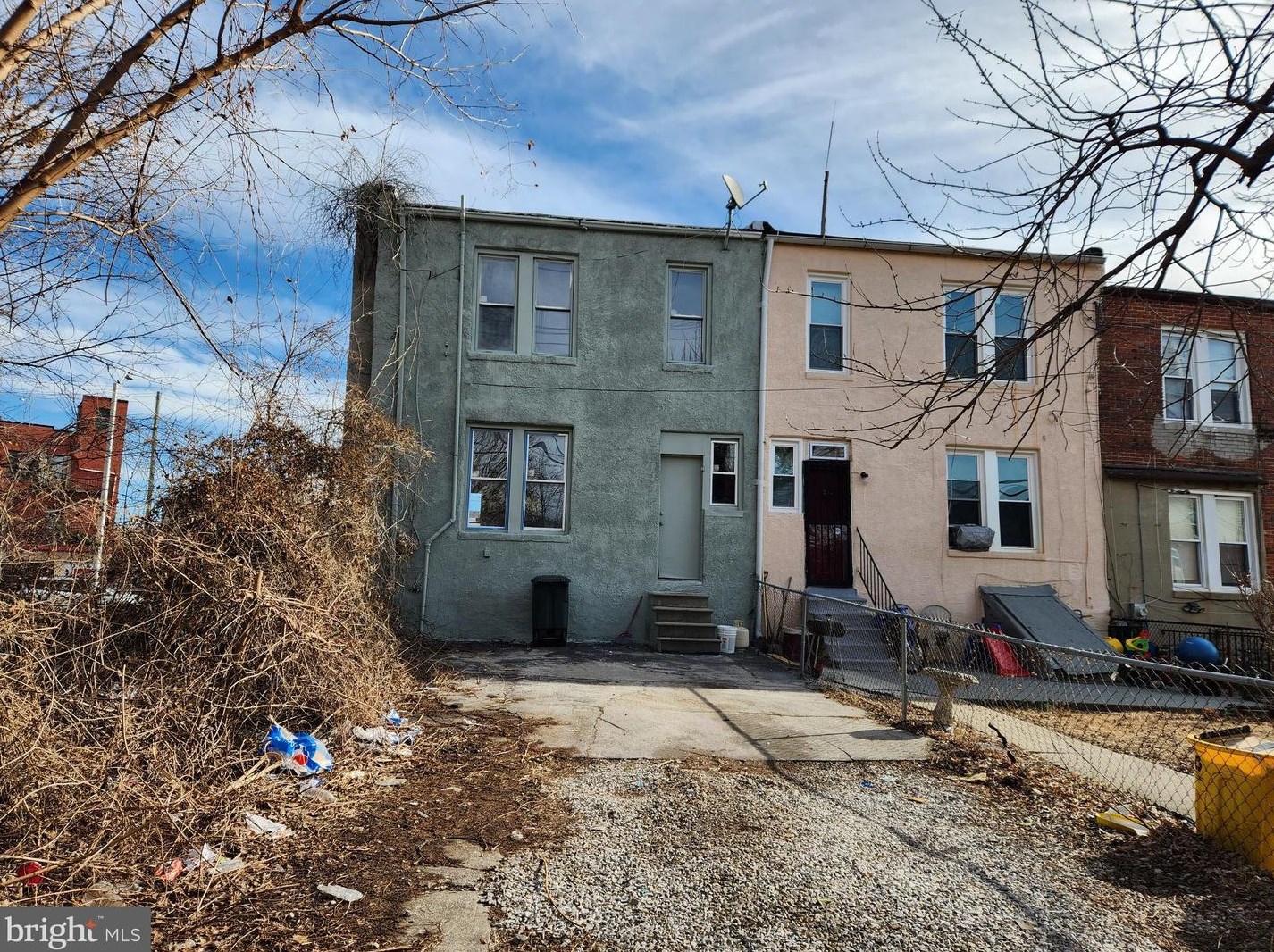 2220 Monroe St, Baltimore MD  21217-1320 exterior