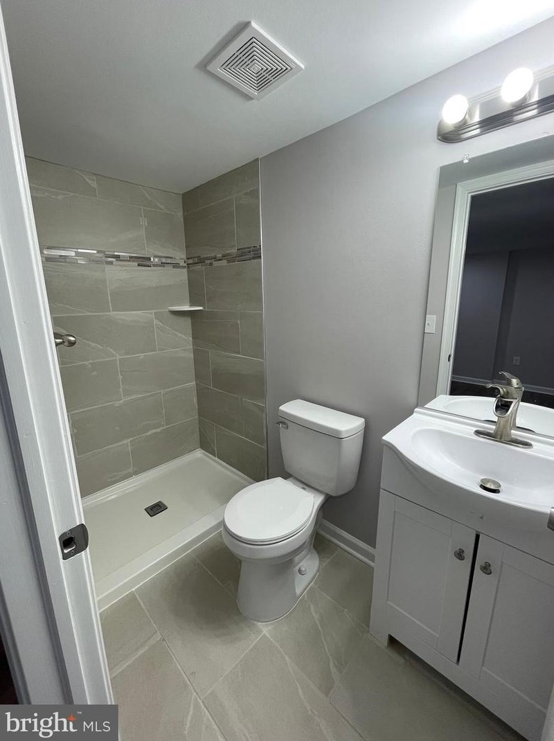 3607 Bay Ave, Baltimore MD  21225-2247 exterior