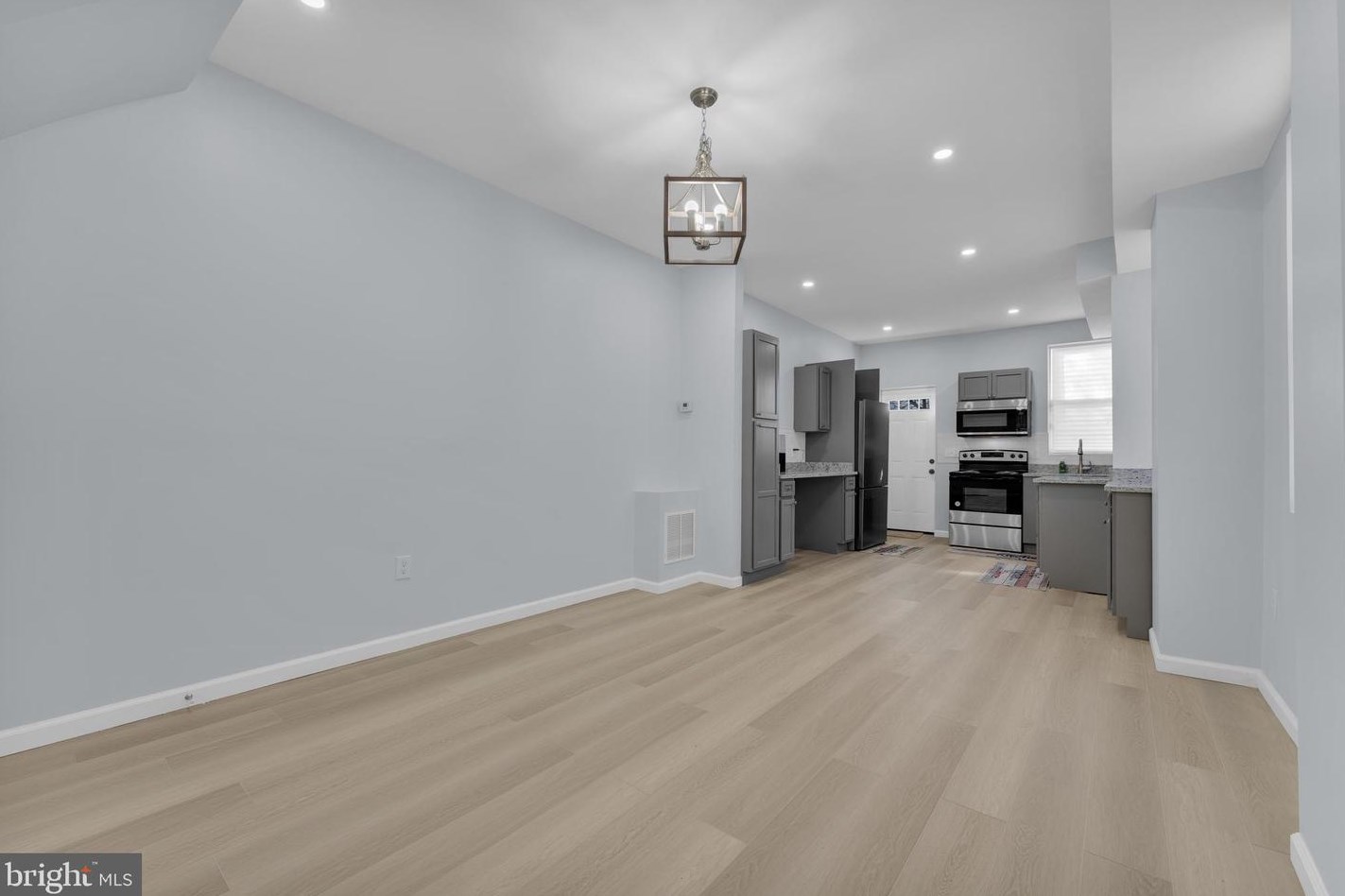 1811 Presbury St, Baltimore MD  21217-1652 exterior