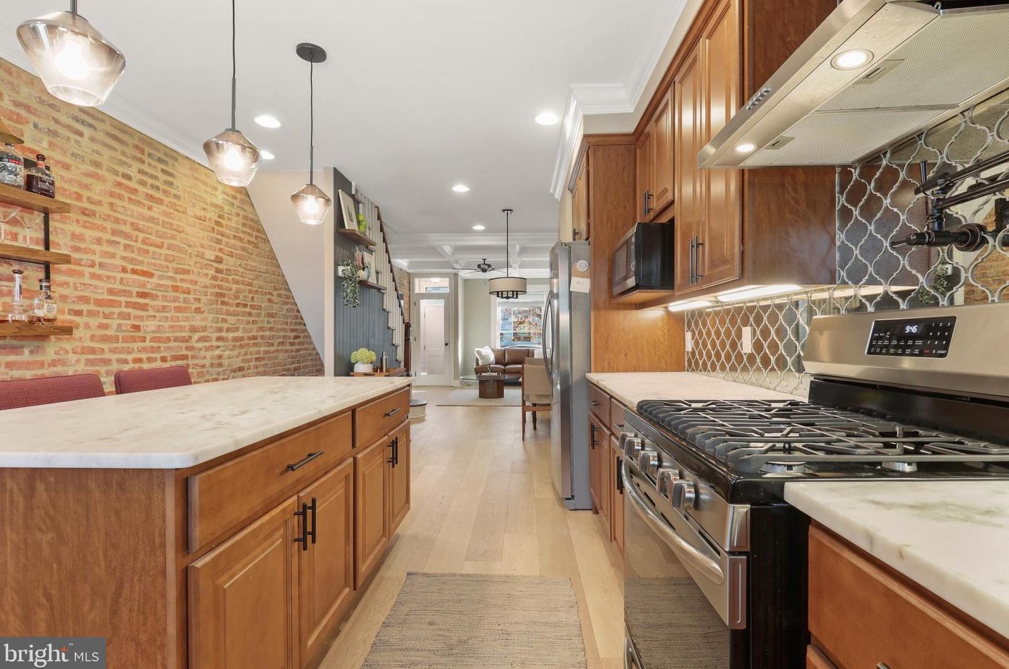 442 Robinson St, Baltimore MD  21224-1327 exterior