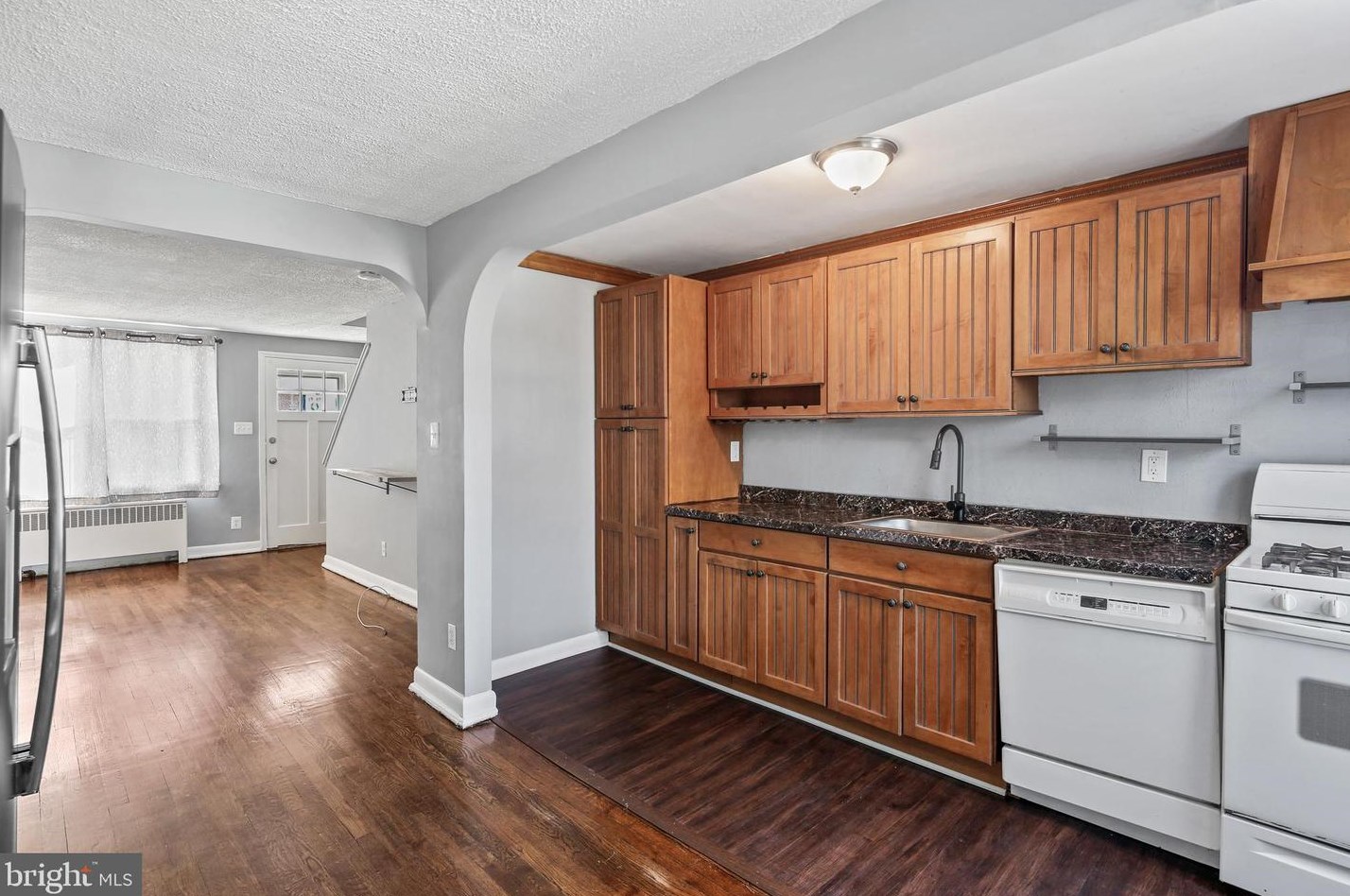 3606 Clarenell Rd, Baltimore MD  21229-5136 exterior