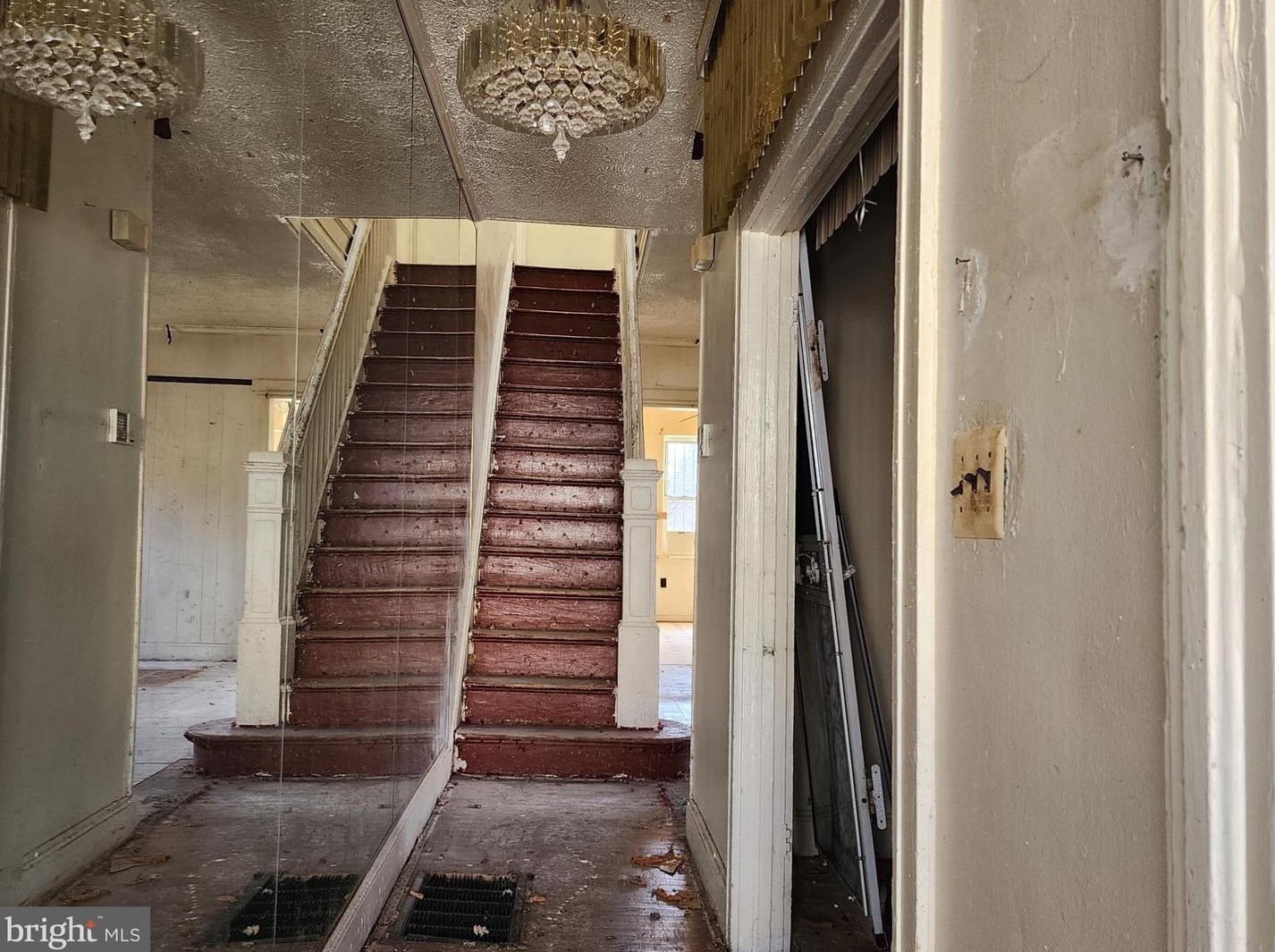 3736 Cottage Ave, Baltimore MD  21215-7728 exterior