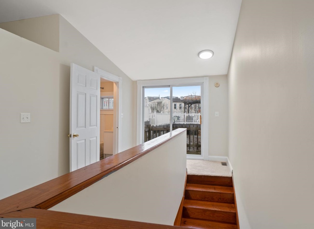 2112 Cambridge St, Baltimore MD  21231-3206 exterior