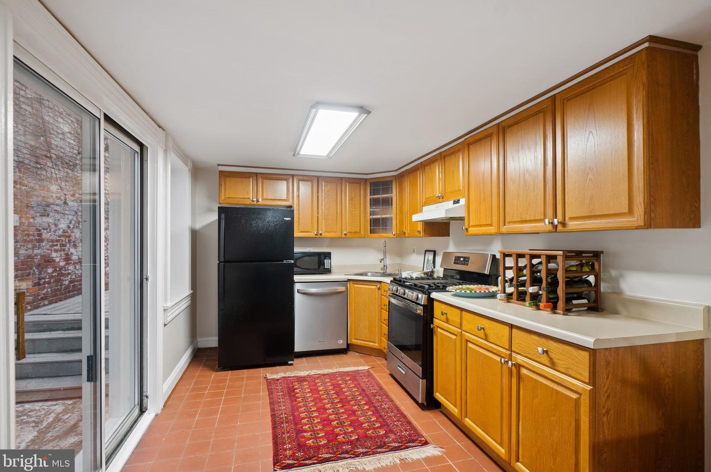 2112 Cambridge St, Baltimore MD  21231-3206 exterior