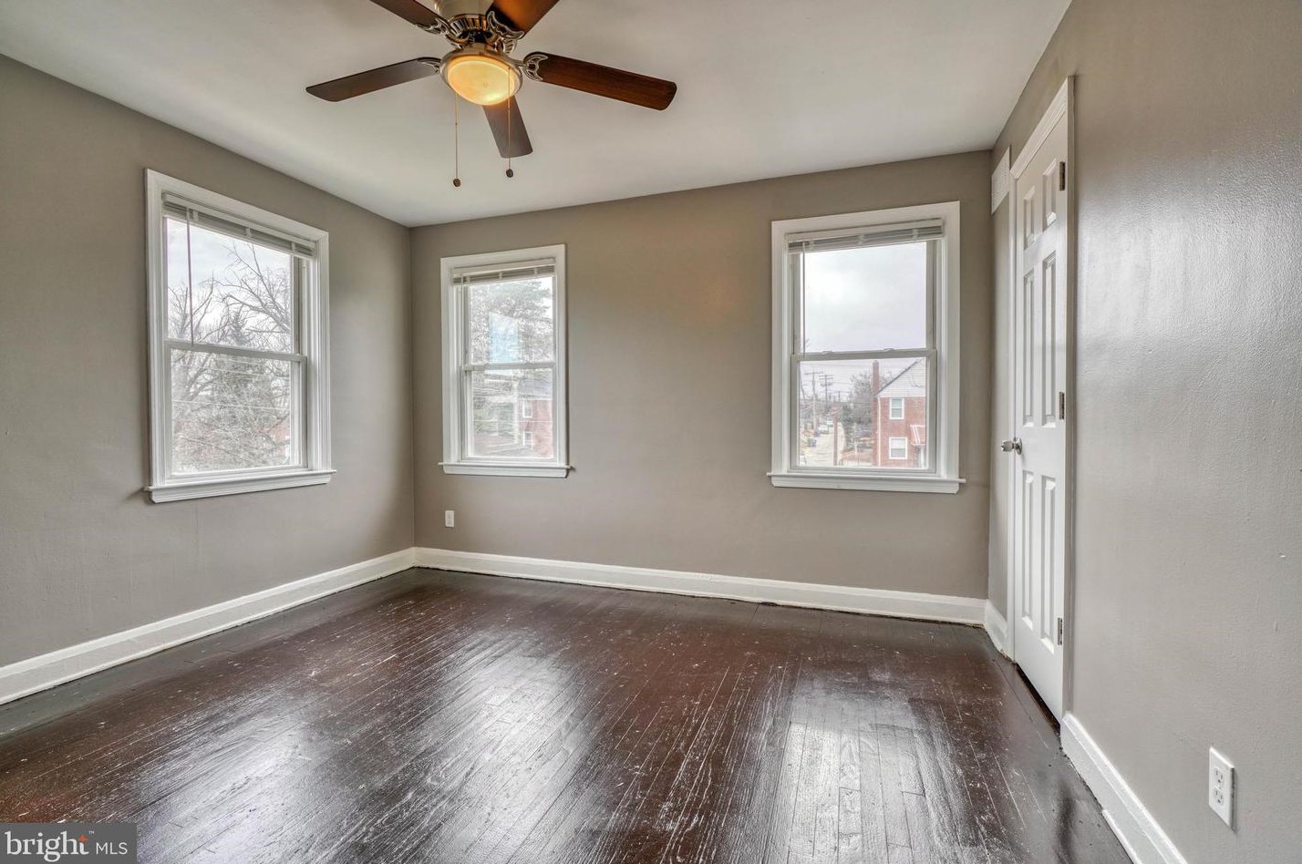 4300 Cedar Garden Rd, Baltimore MD  21229-4503 exterior