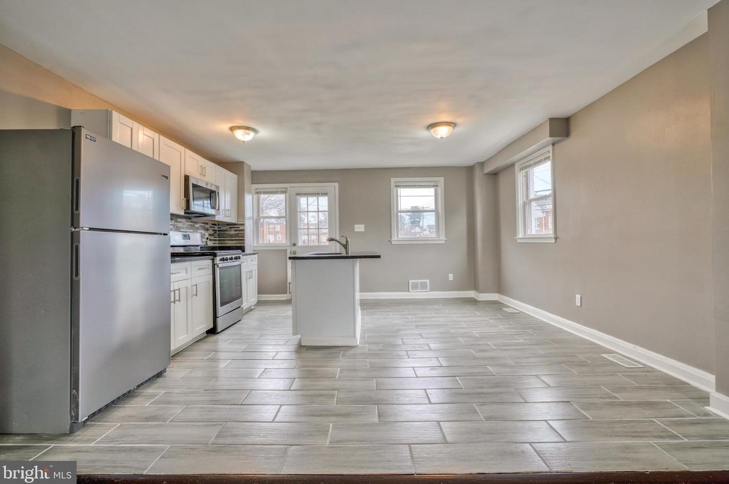 4300 Cedar Garden Rd, Baltimore MD  21229-4503 exterior