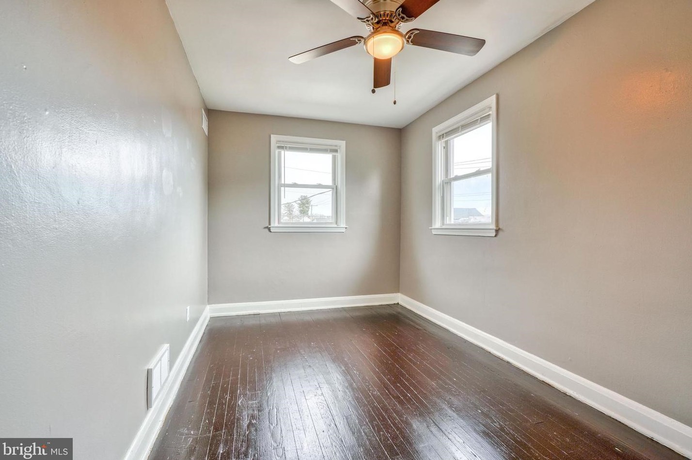 4300 Cedar Garden Rd, Baltimore MD  21229-4503 exterior