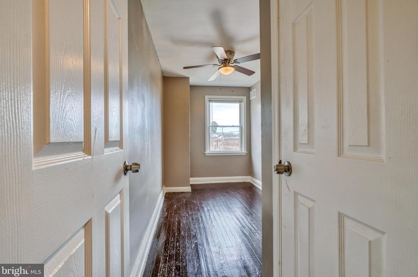 4300 Cedar Garden Rd, Baltimore MD  21229-4503 exterior