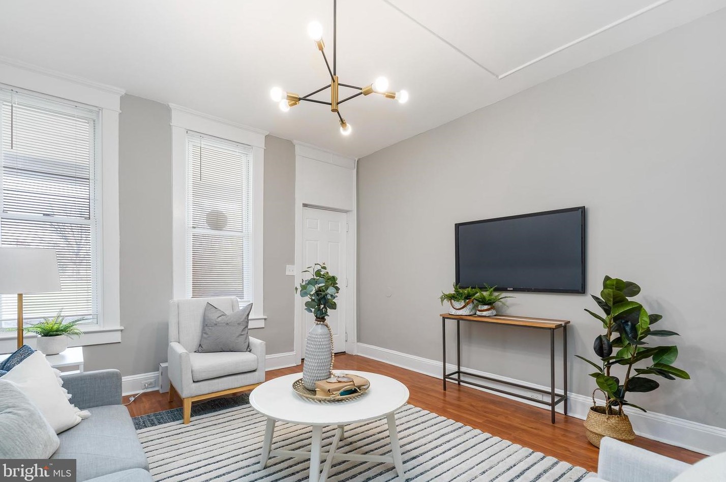 2928 Clifton Park Ter, Baltimore MD  21213-1135 exterior
