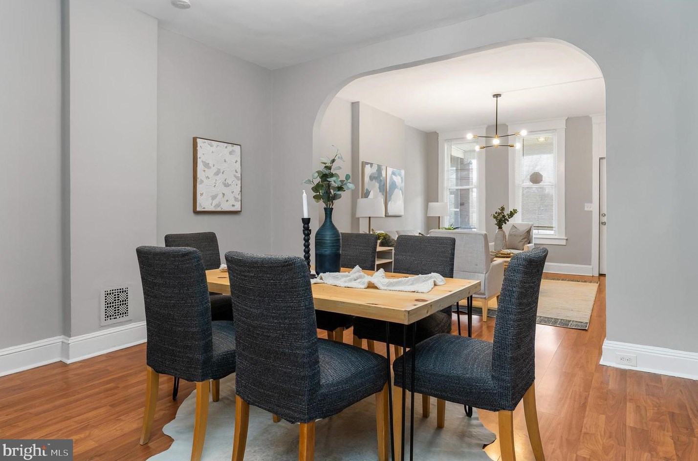 2928 Clifton Park Ter, Baltimore MD  21213-1135 exterior