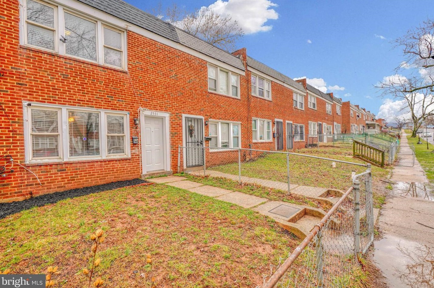 2531 Marbourne Ave, Baltimore MD  21230-2807 exterior