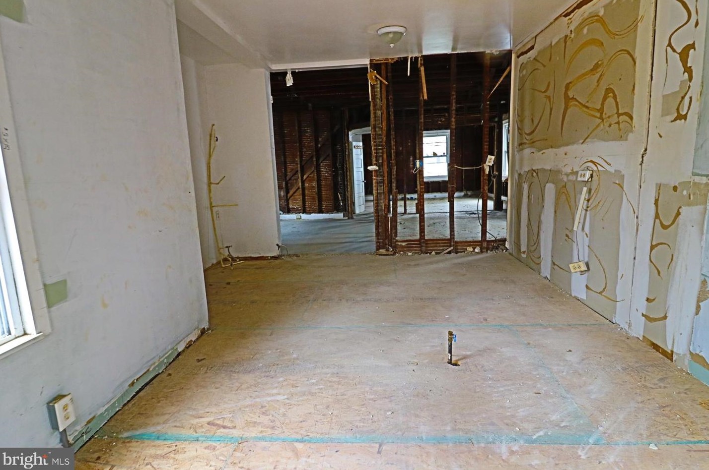 509 Mccabe Ave, Baltimore MD  21212-4208 exterior