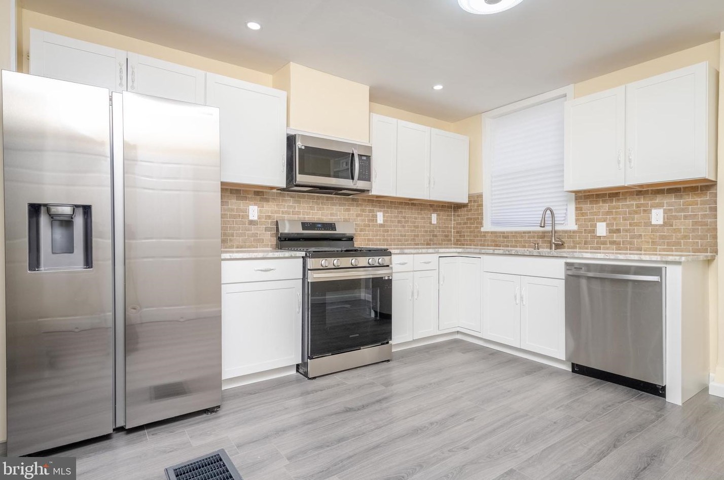 529 Brunswick St, Baltimore MD  21223-2752 exterior