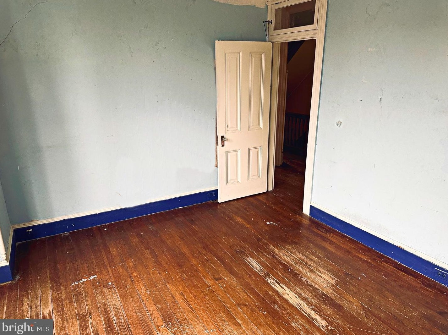 4213 Massachusetts Ave, Baltimore MD  21229-3515 exterior