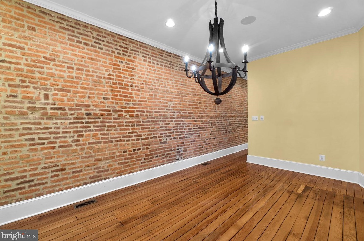 2330 Baltimore St, Baltimore MD  21224-1031 exterior