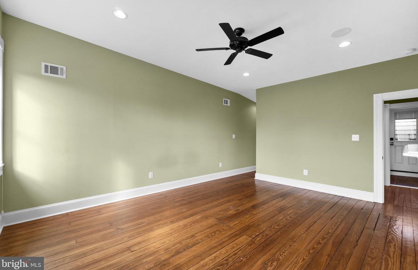 2330 Baltimore St, Baltimore MD  21224-1031 exterior