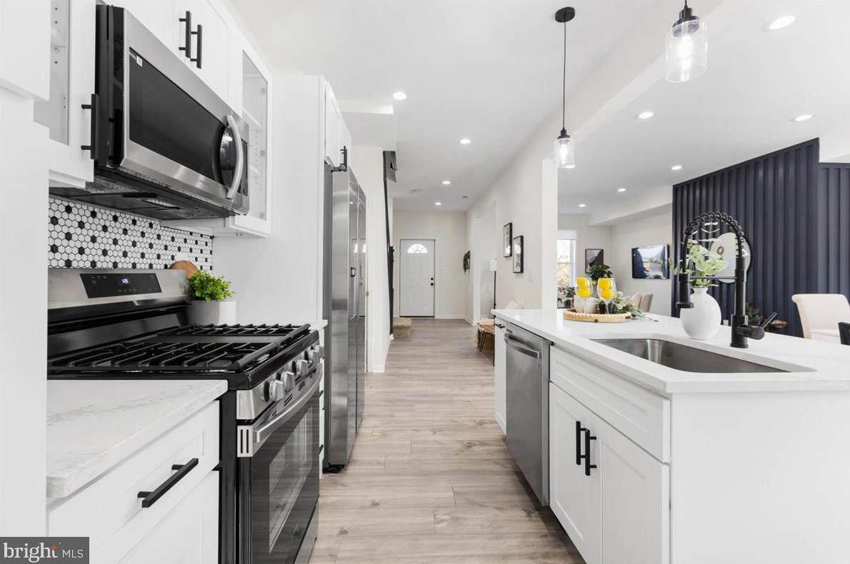 1611 33rd St, Baltimore MD  21218-3707 exterior