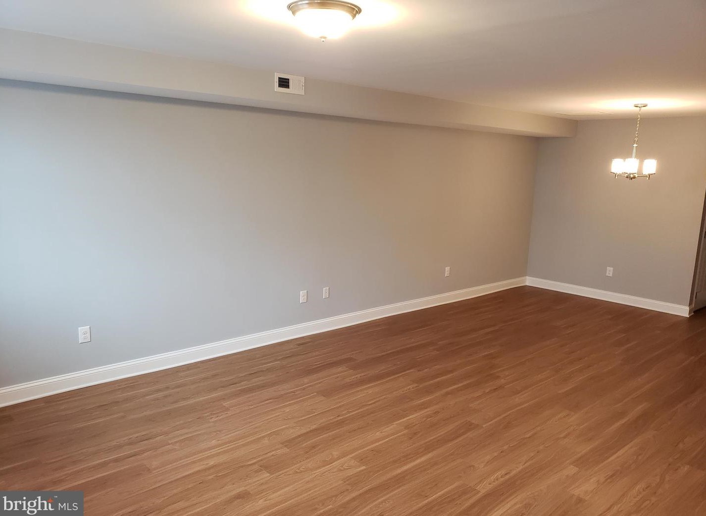 407 Bond St, Baltimore MD  21231-2324 exterior