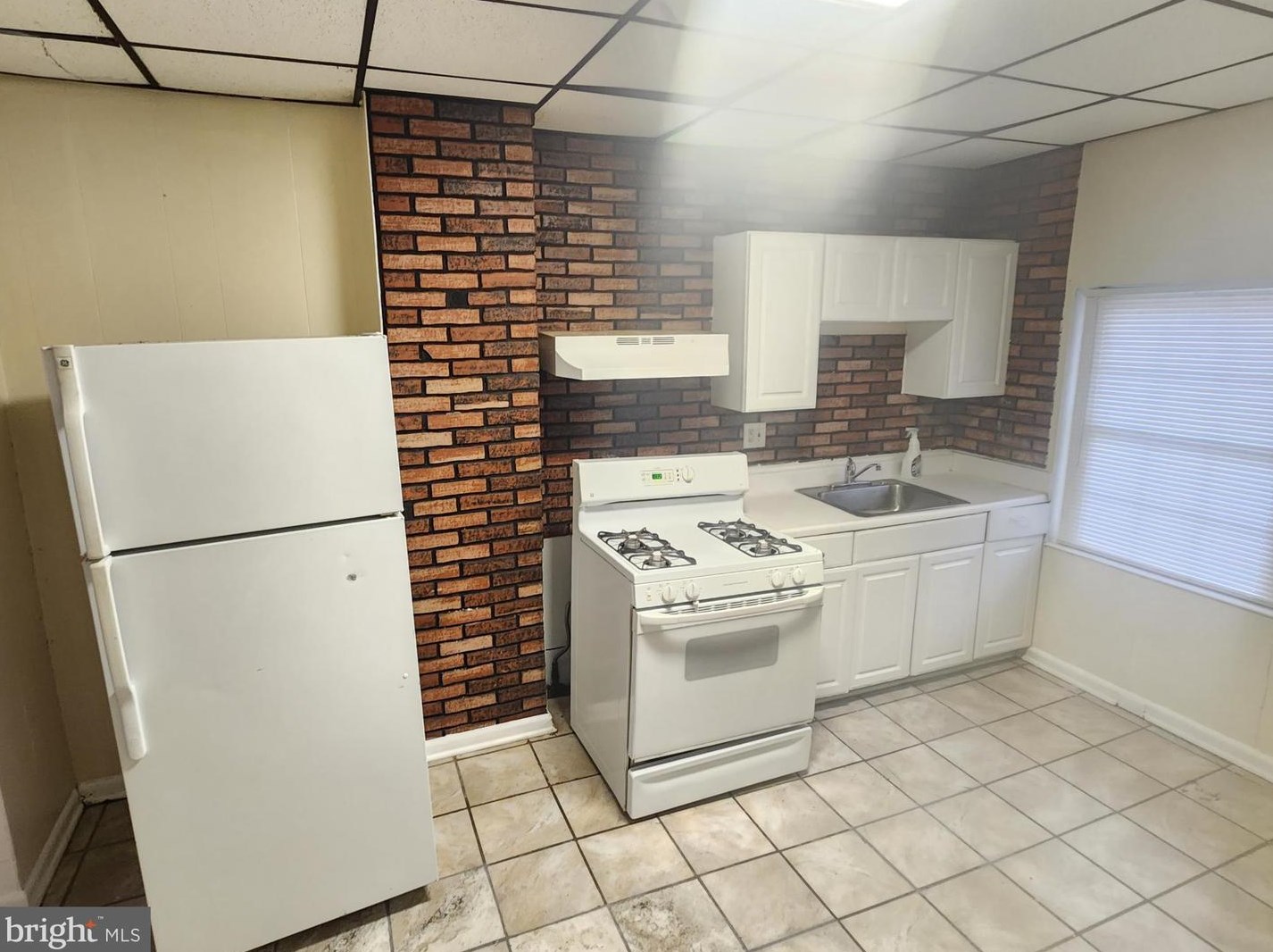 618 Belnord Ave, Baltimore MD  21205-2621 exterior