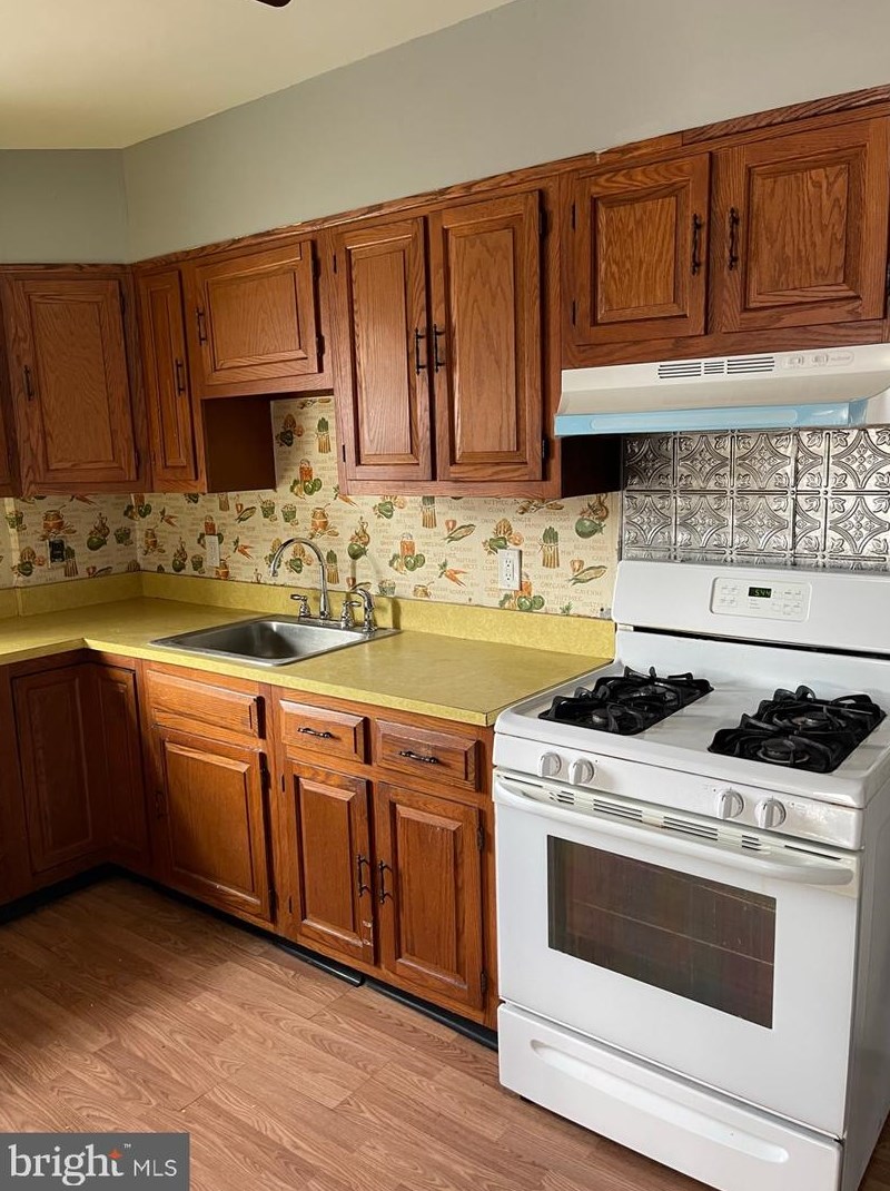 2600 Kirk Ave, Baltimore MD 21218-3632 exterior