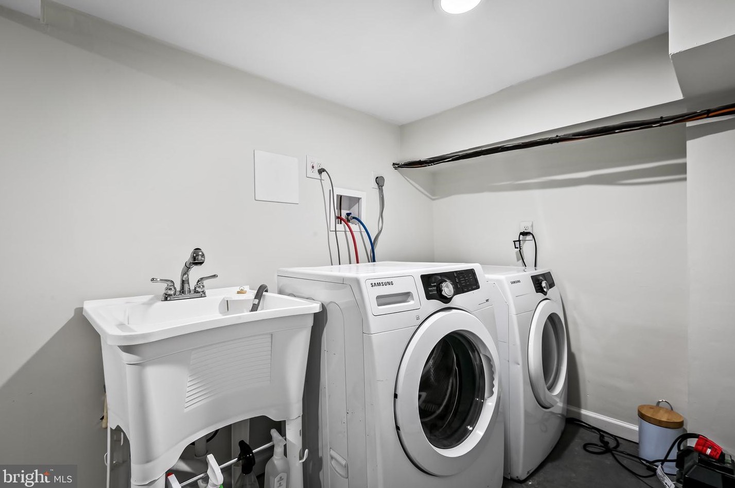 1123 Woodheights Ave, Baltimore MD  21211-1245 exterior