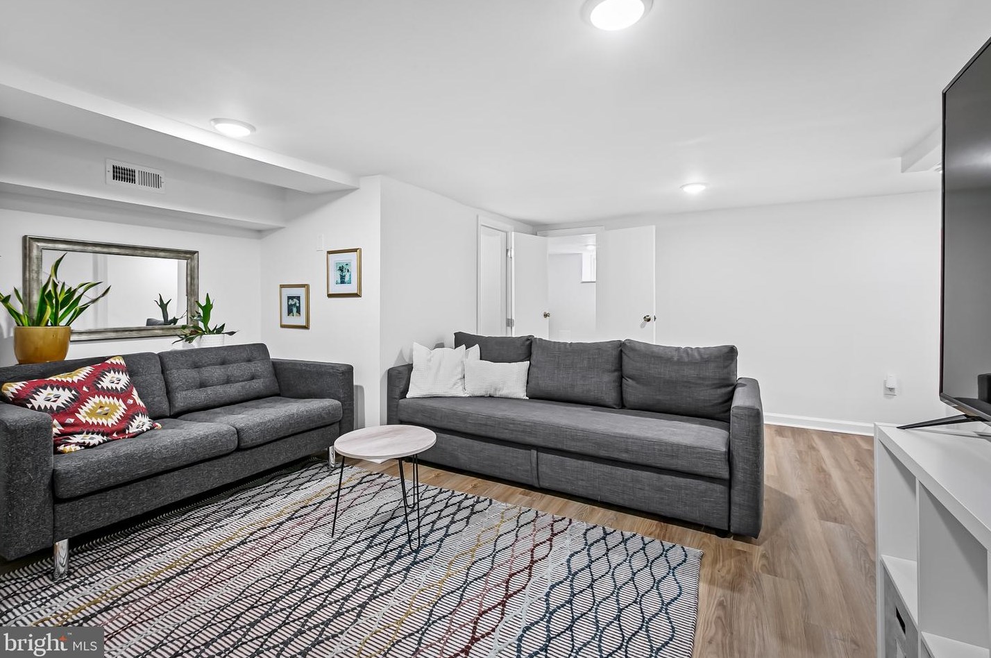 1123 Woodheights Ave, Baltimore MD  21211-1245 exterior