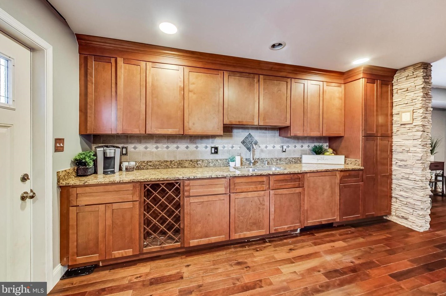 830 Broadway, Baltimore MD  21205-1442 exterior