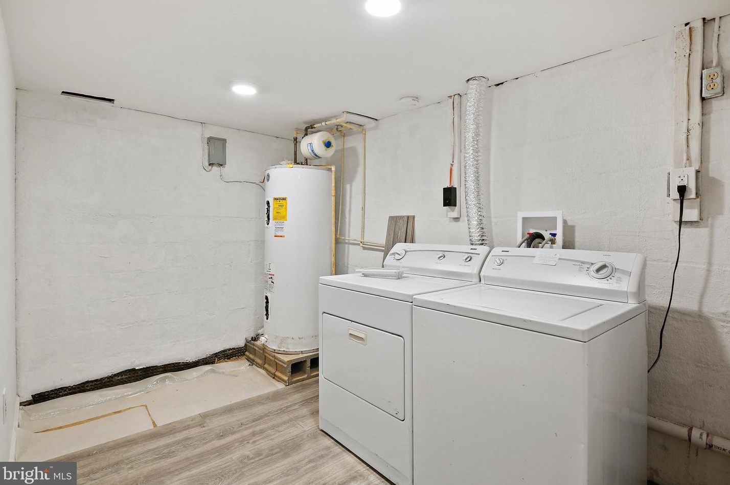 3808 Menlo Dr, Baltimore MD 21215-3414 exterior