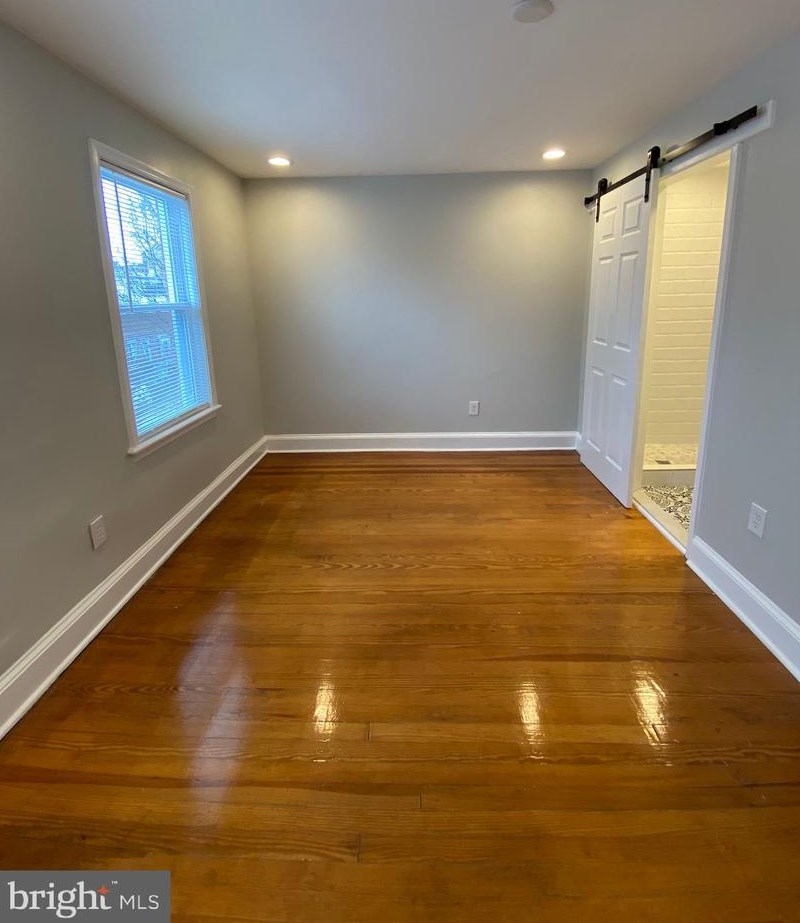 923 Binney St, Baltimore MD  21224-4704 exterior