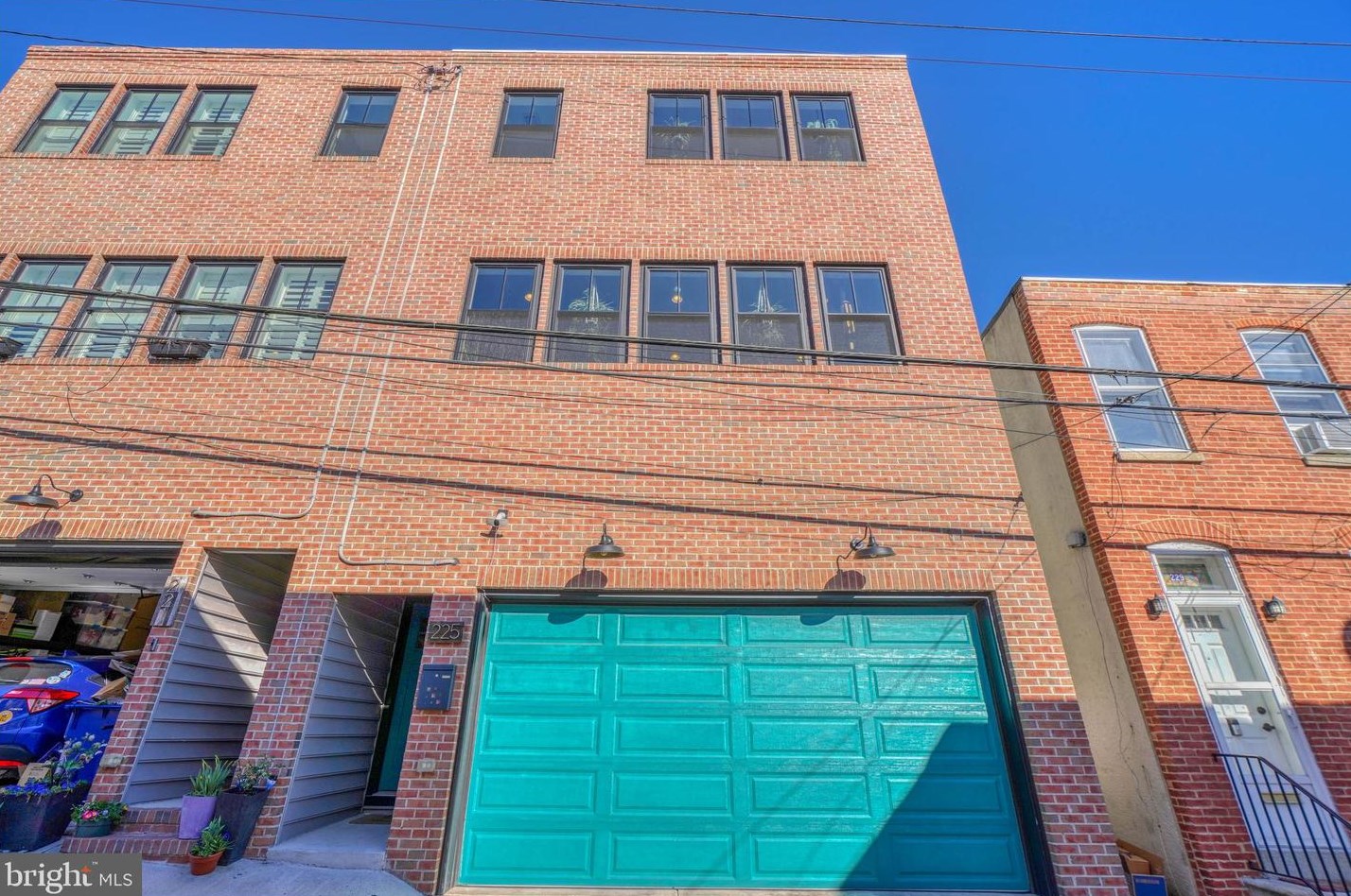 225 Duncan St, Baltimore MD  21231-1311 exterior