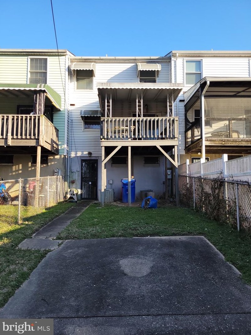 2412 Ridgely St, Baltimore MD 21230-3070 exterior