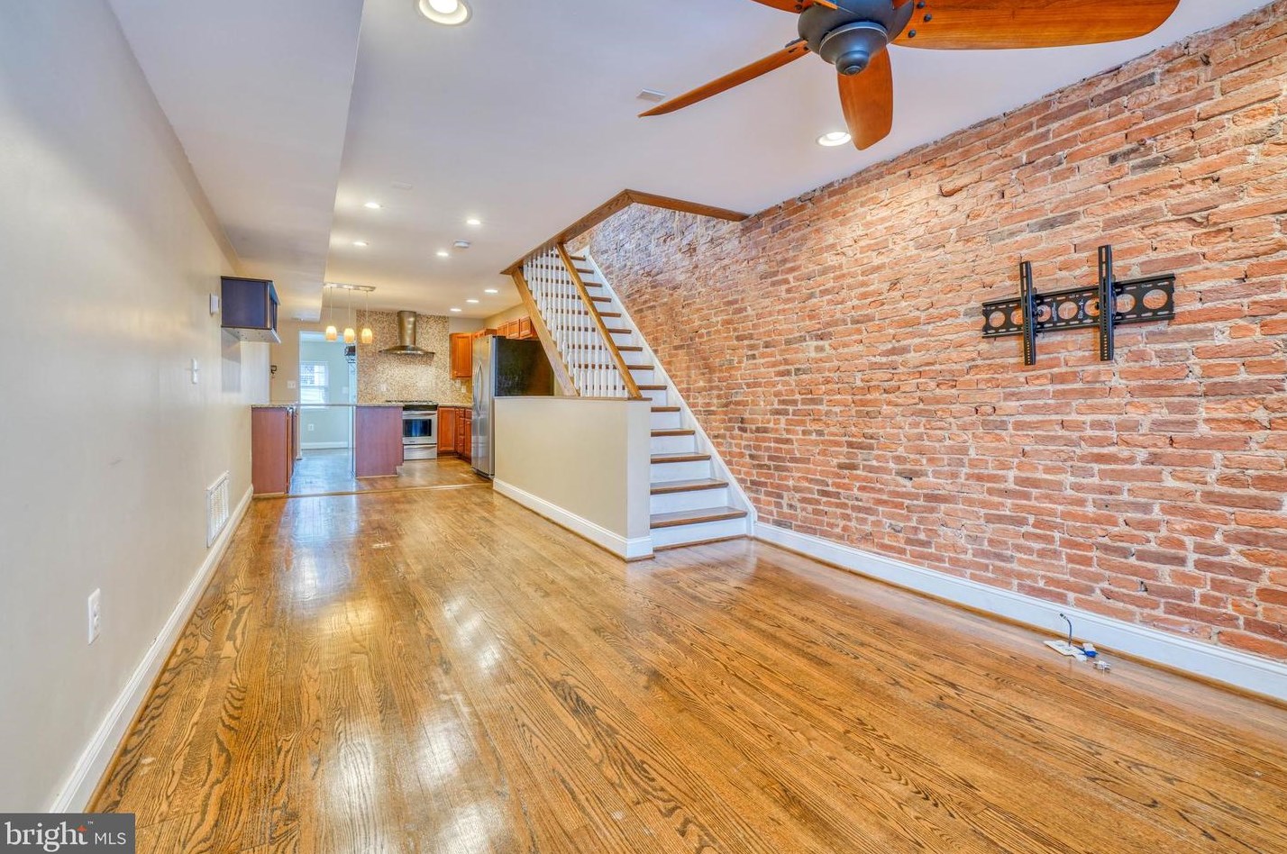 1348 Andre St, Baltimore MD  21230-5304 exterior