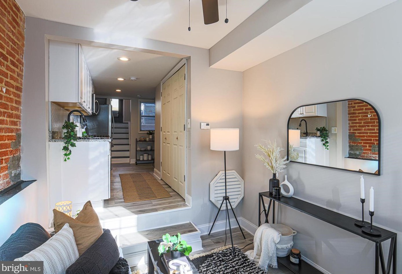 235 Chapel St, Baltimore MD  21231-1108 exterior