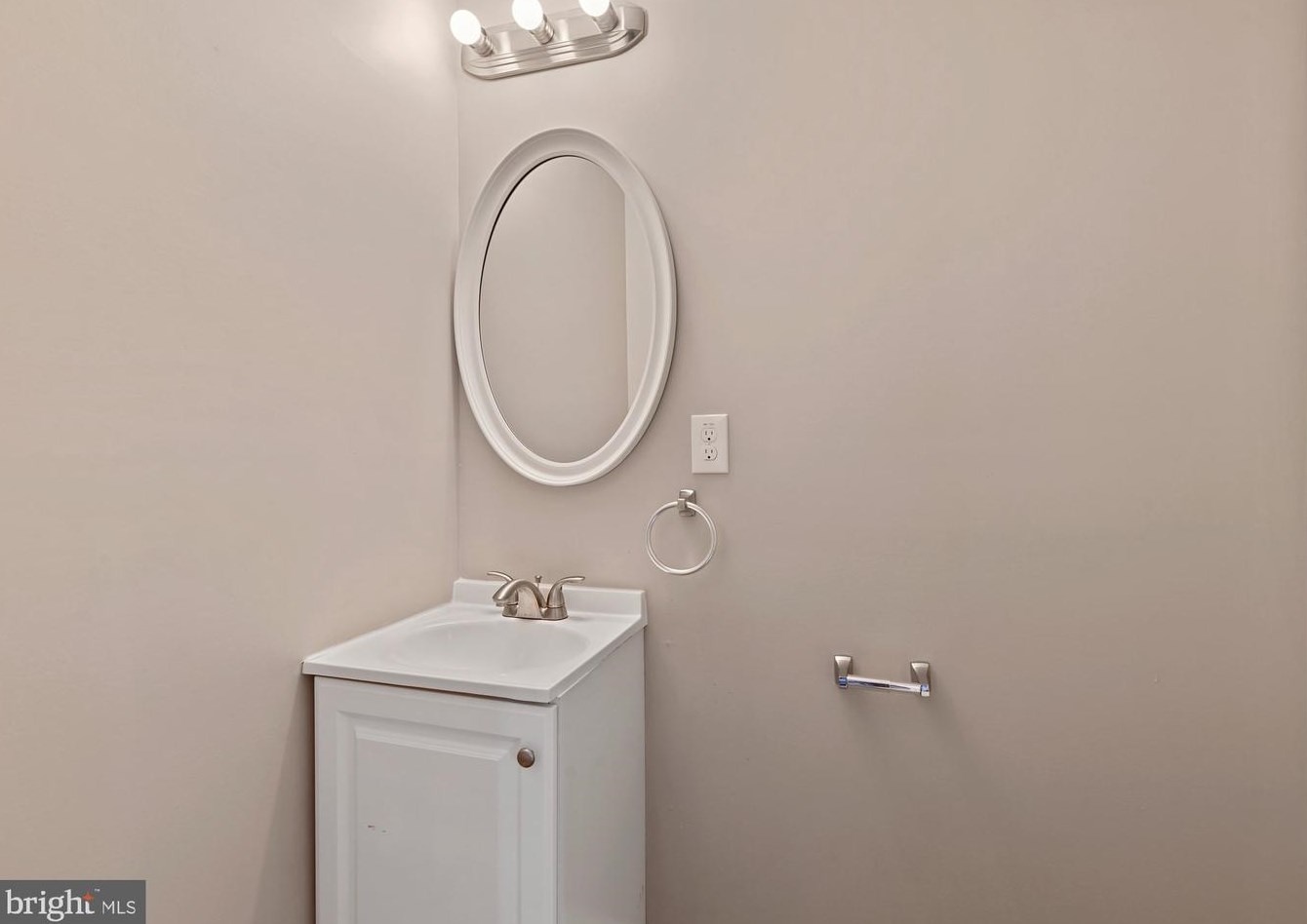 634 Denison St, Baltimore MD  21229-2038 exterior