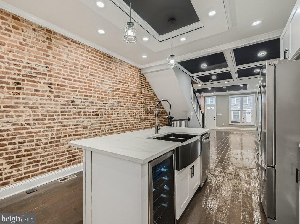 2206 Chase St, Baltimore MD  21213-3407 exterior