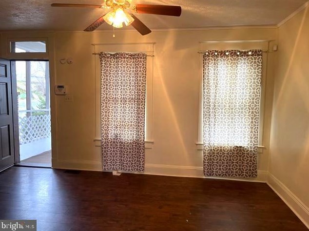 703 Pontiac Ave, Baltimore MD  21225-2129 exterior