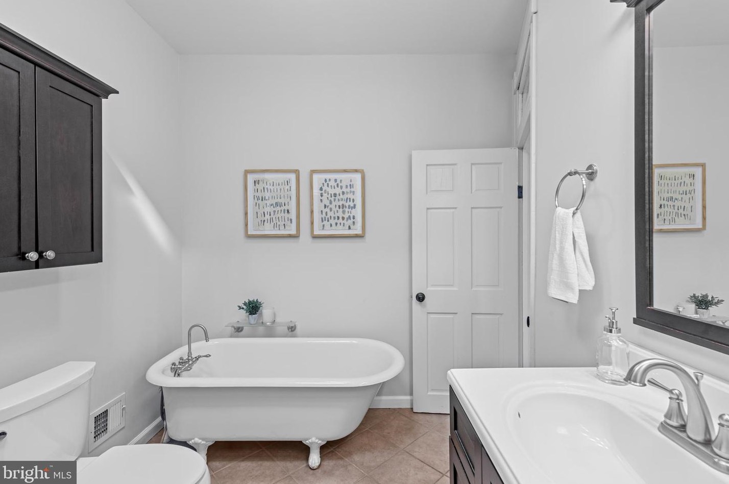 146 Ellwood Ave, Baltimore MD  21224-1307 exterior