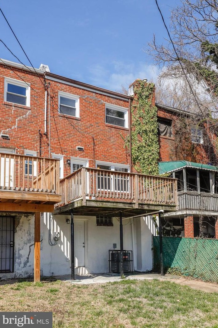 3103 Frisby St, Baltimore MD  21218-3520 exterior