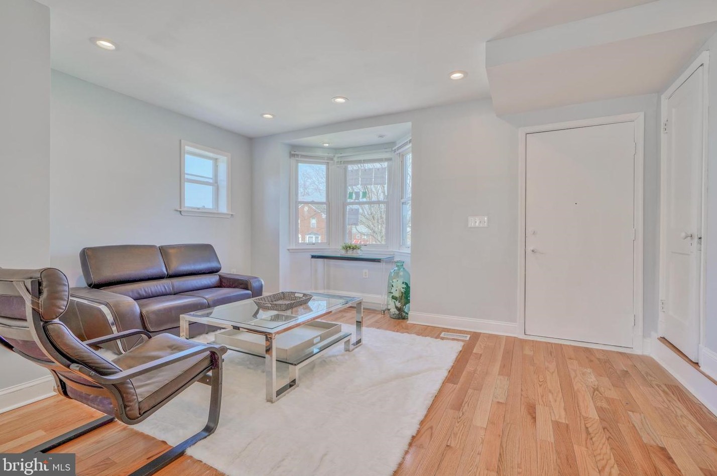 1637 Kingsway Rd, Baltimore MD  21218-1646 exterior