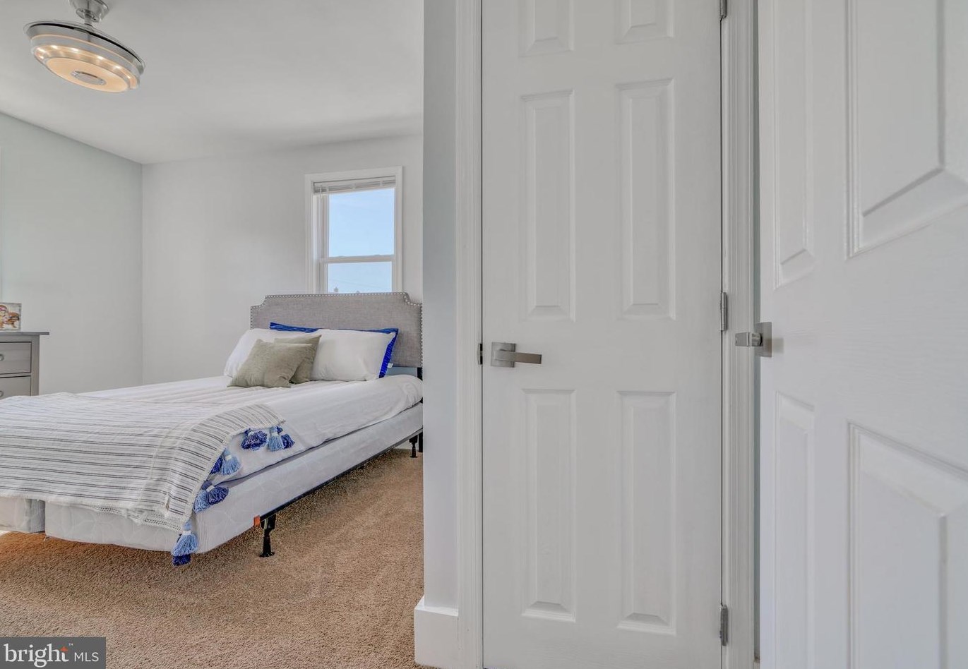 1637 Kingsway Rd, Baltimore MD  21218-1646 exterior