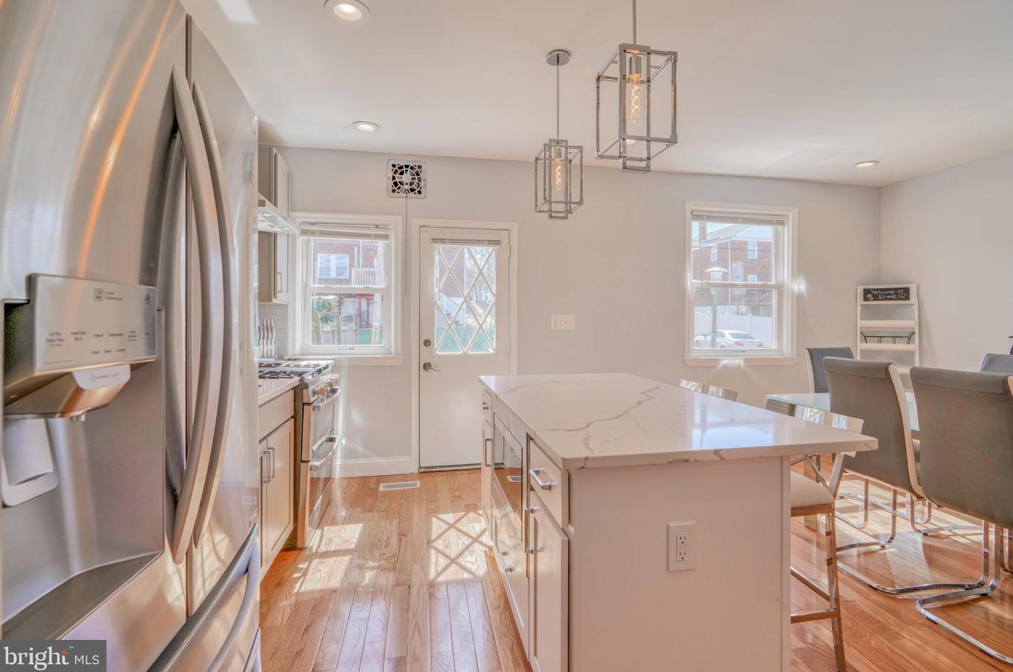 1637 Kingsway Rd, Baltimore MD  21218-1646 exterior