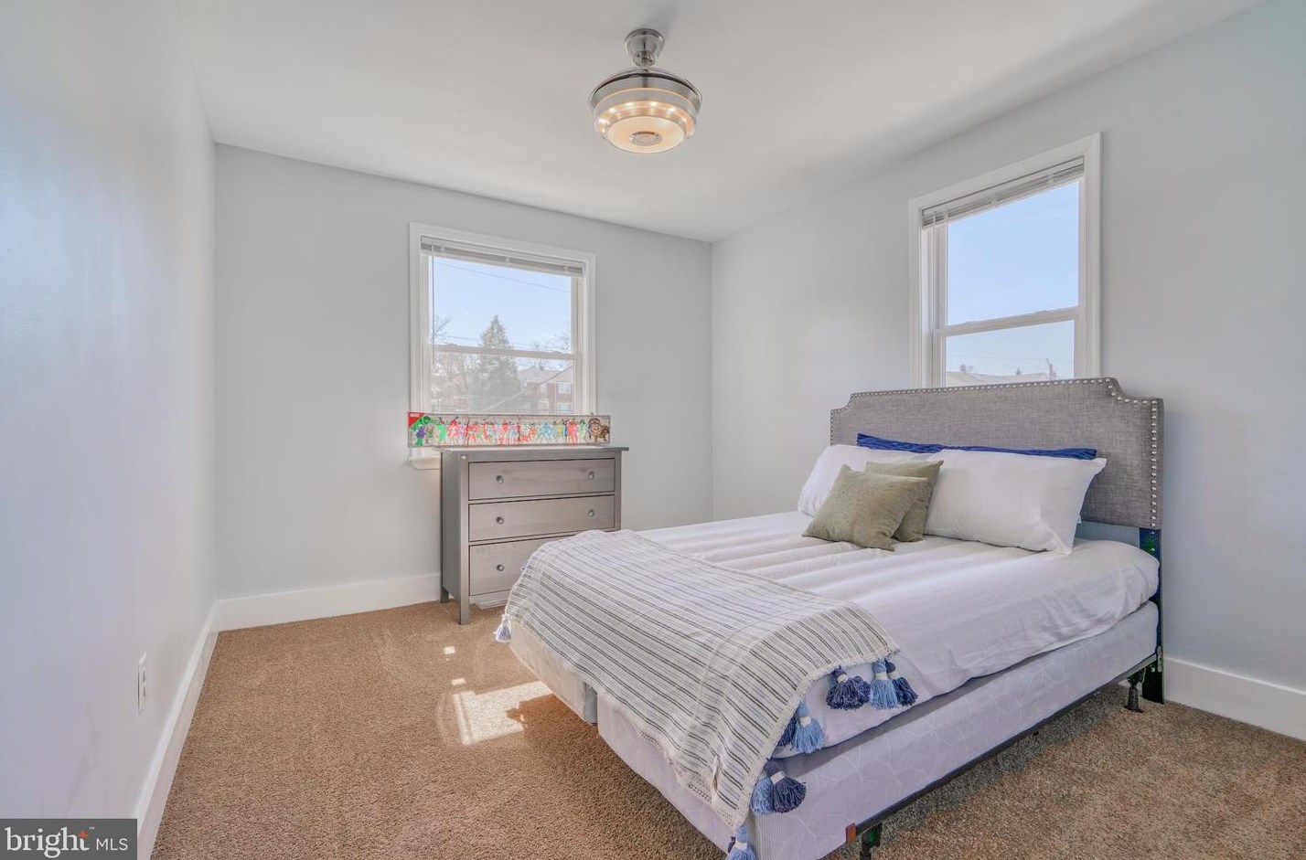 1637 Kingsway Rd, Baltimore MD  21218-1646 exterior